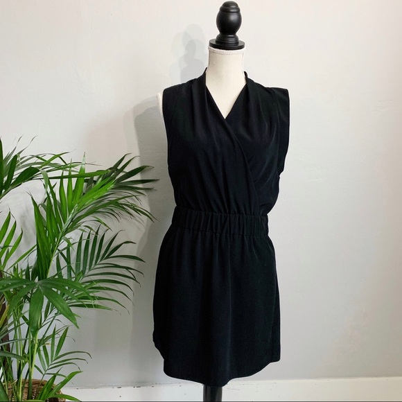 EXPRESS | Simple & Classy Black Dress - Picture 2 of 8